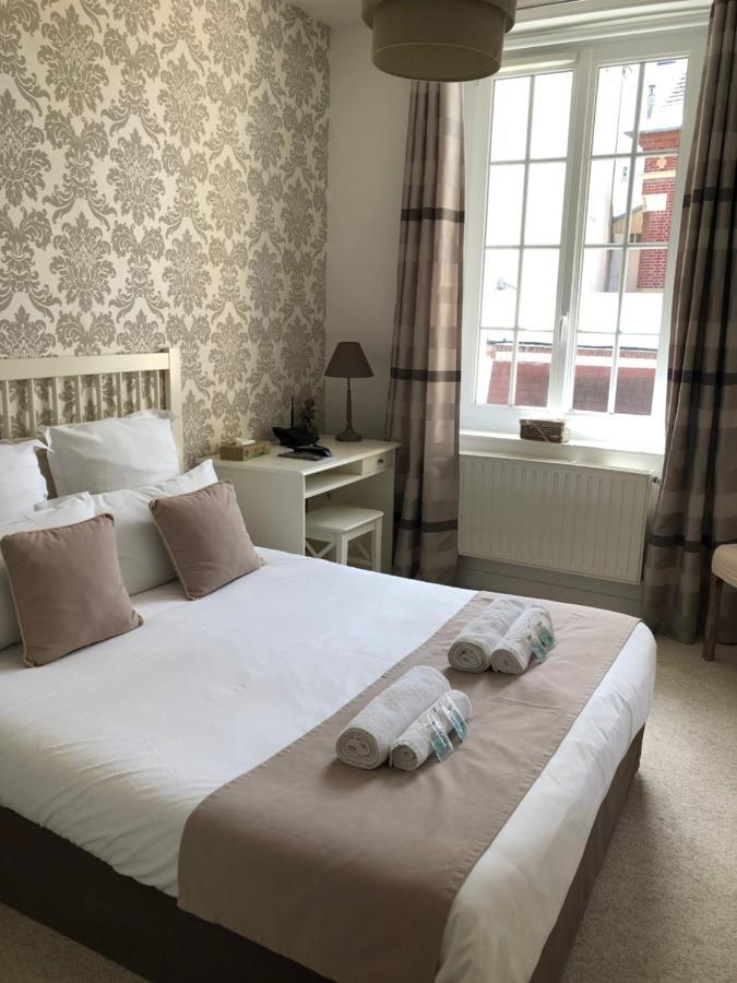 הולגאט Hotel Le Normand מראה חיצוני תמונה